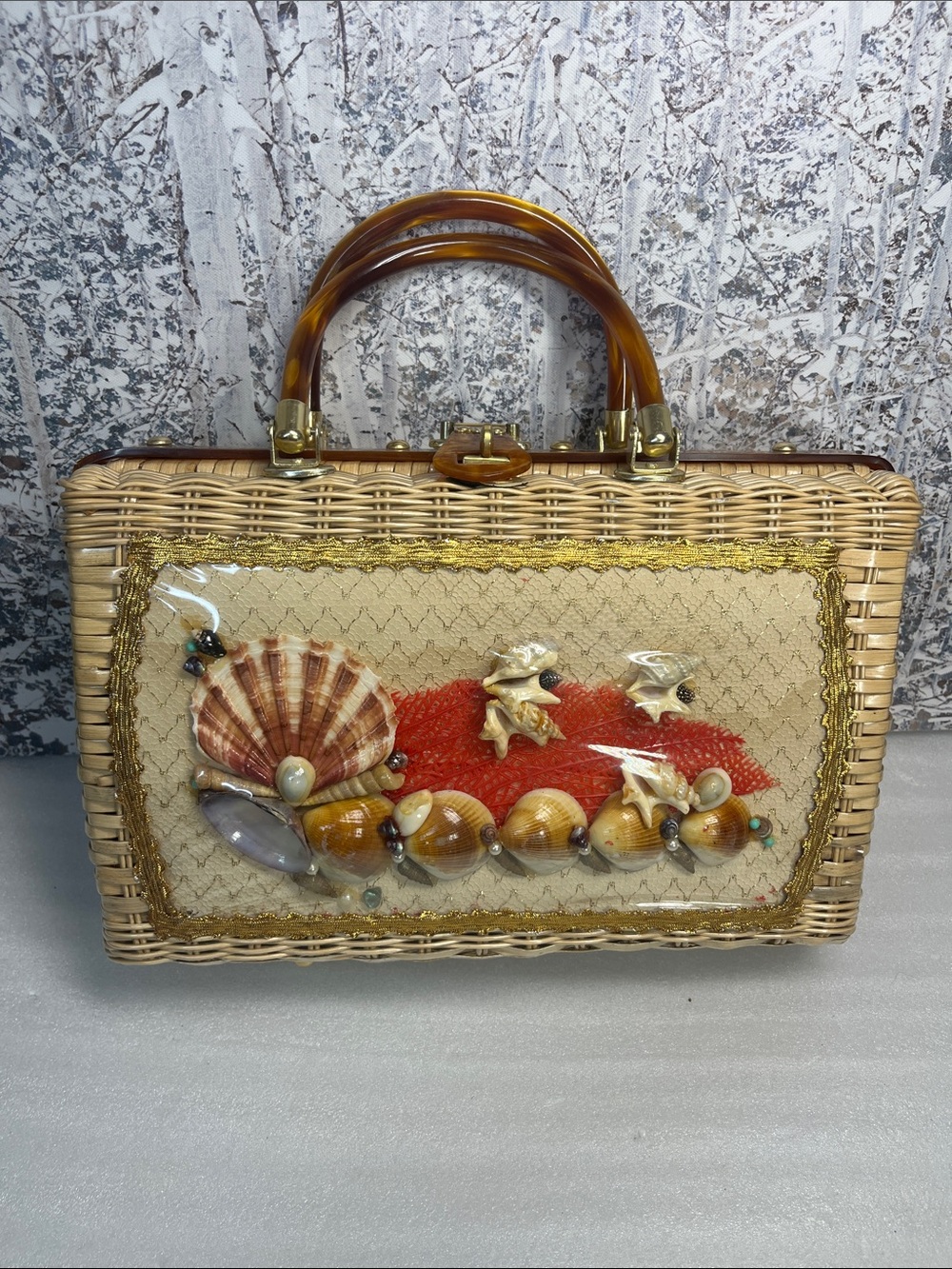 Vintage 50’s Seashell Purse Princess Charming Atlas Wicker Weave Handbag
